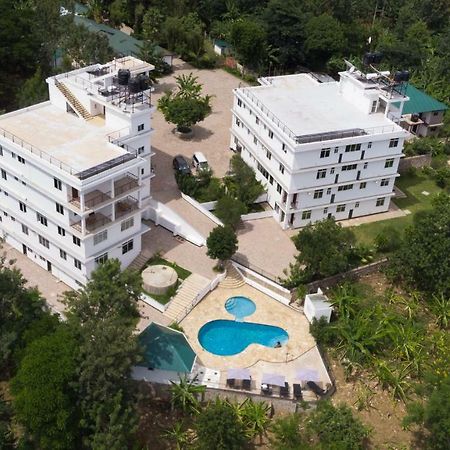 Two Mountains Lodge Arusha Exterior foto